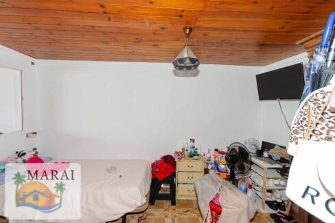 marai_1240-16
