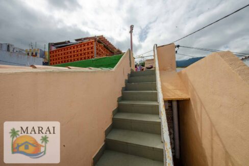 marai_1240-25